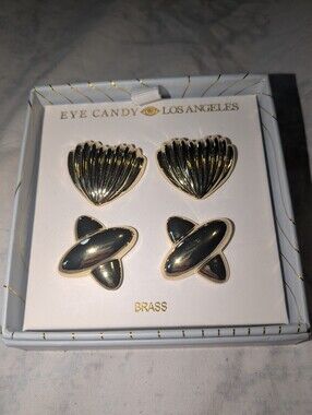 Eye Candy Los Angeles Gold Shell & Planet Stud Earring Set